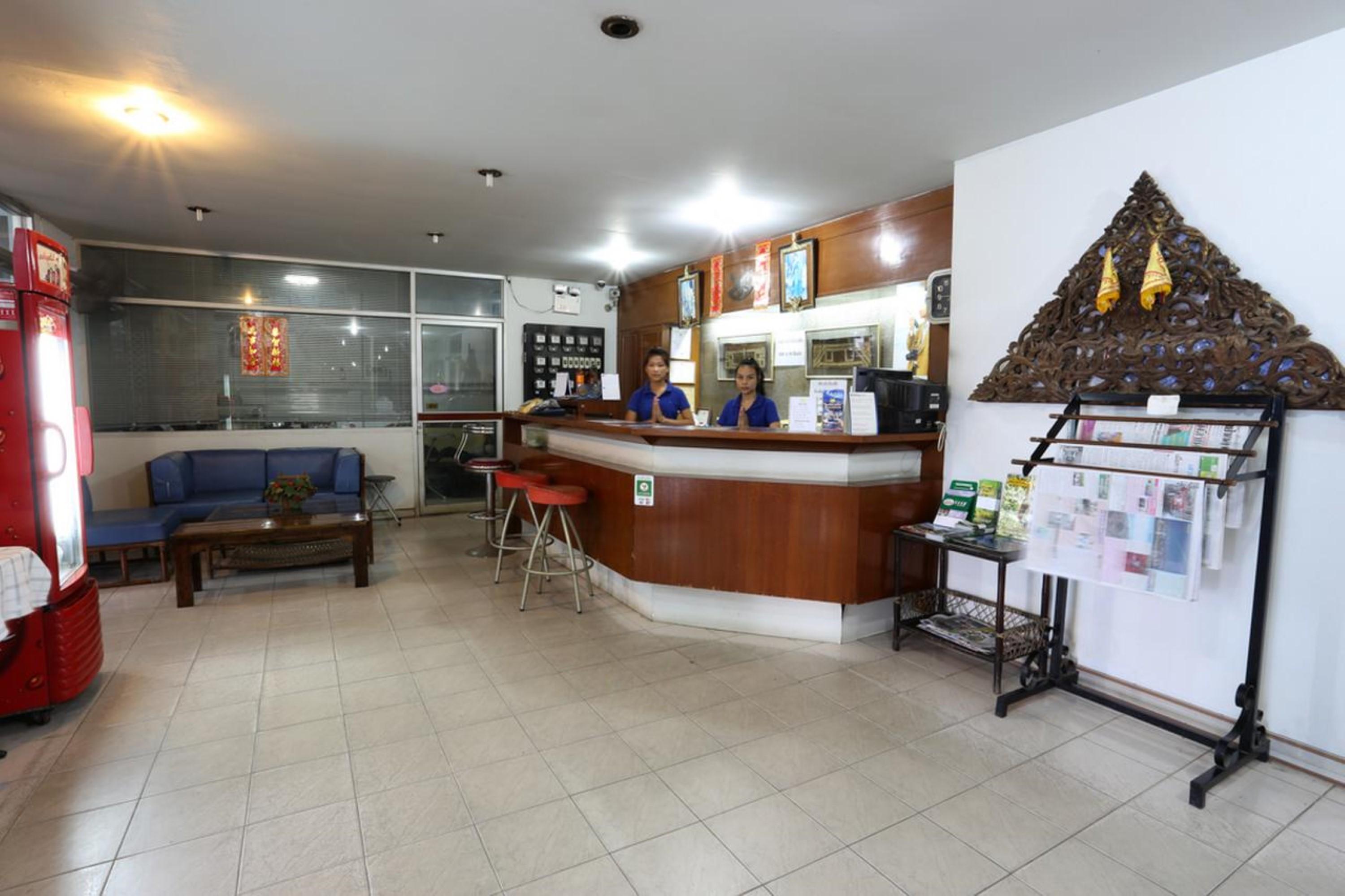 Chomdoi House Hotel Chiang Mai Exteriör bild