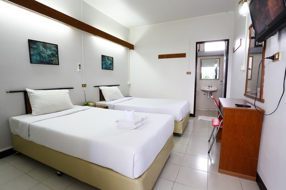 Chomdoi House Hotel Chiang Mai Exteriör bild